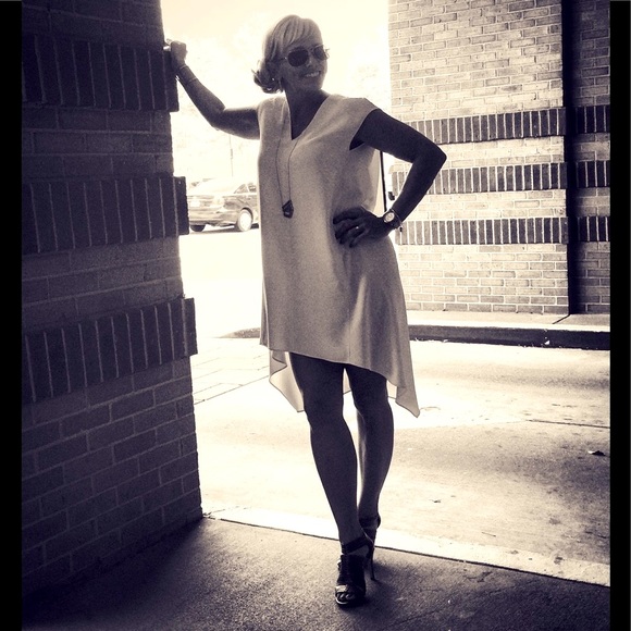 Hey there! 🤩 - Picture 1 of 3